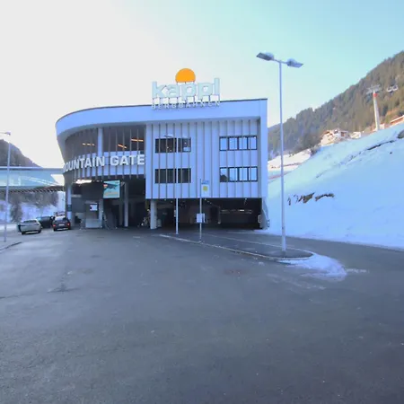 Grissemann By Interhome Lejlighed